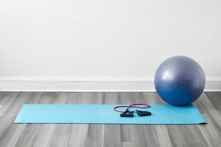 How To Wrap A Yoga Mat